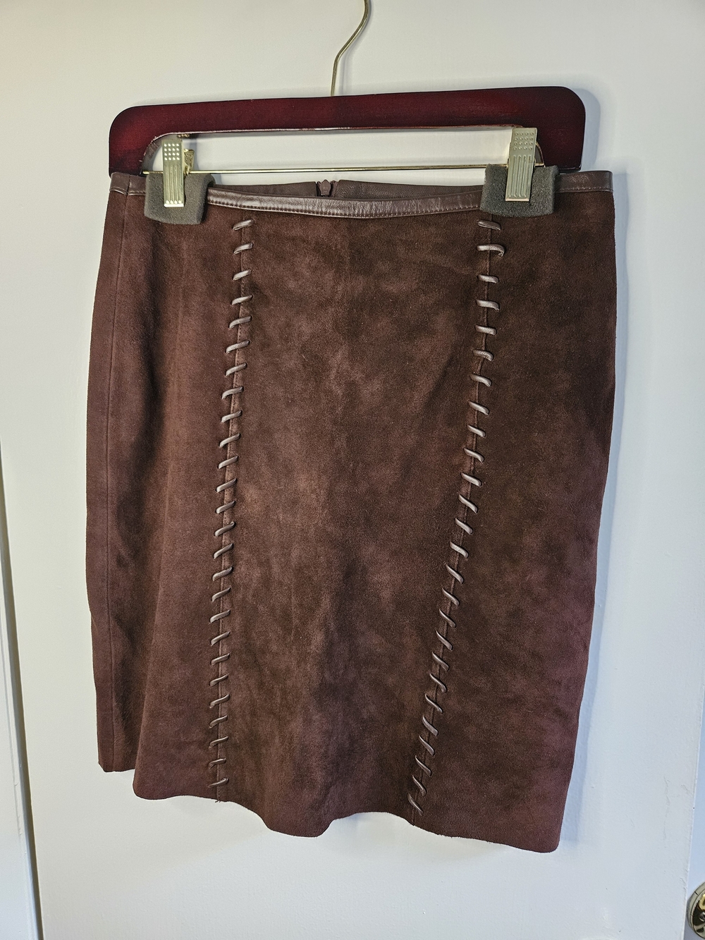 Brown Leather Skirt with Decorative Stitching 4